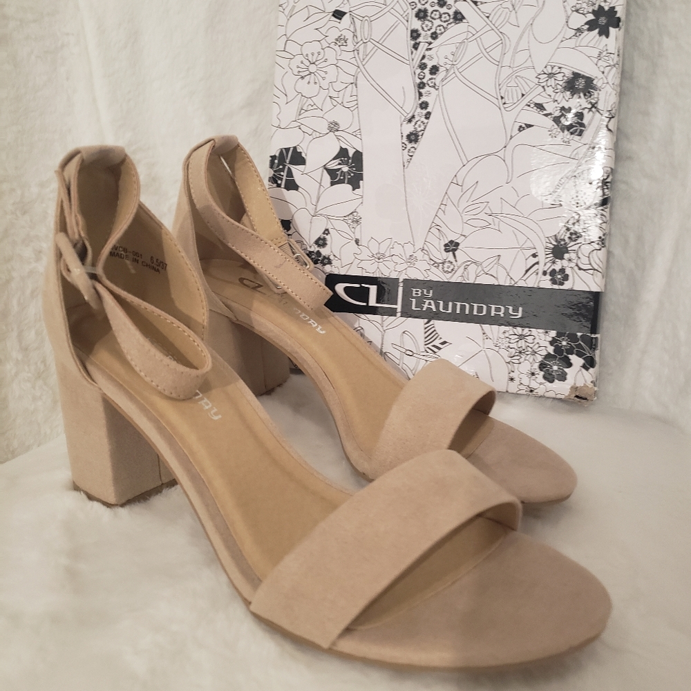 CL By Laundry, Size 6.5, Nude